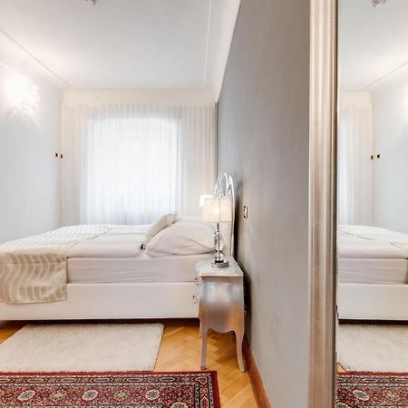 Charles Bridge Royal Apartments - Castle District Prag Dış mekan fotoğraf