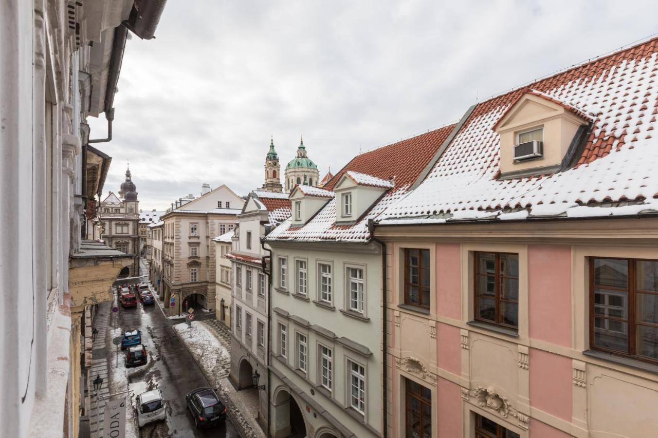 Charles Bridge Royal Apartments - Castle District Prag Dış mekan fotoğraf