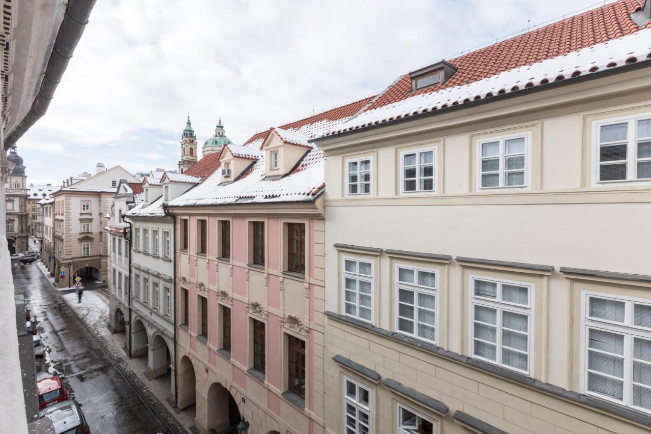 Charles Bridge Royal Apartments - Castle District Prag Dış mekan fotoğraf