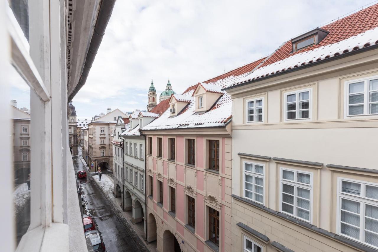 Charles Bridge Royal Apartments - Castle District Prag Dış mekan fotoğraf