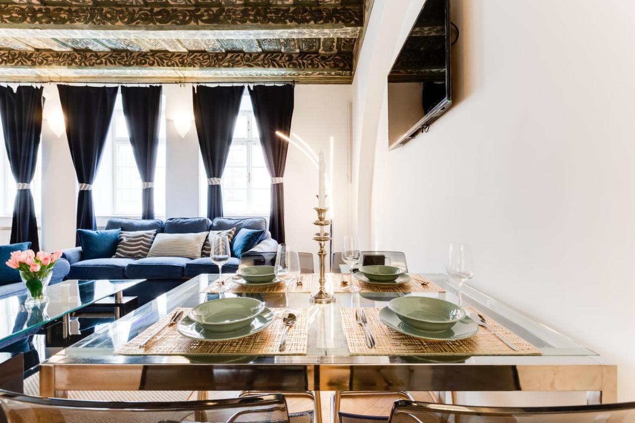 Charles Bridge Royal Apartments - Castle District Prag Dış mekan fotoğraf